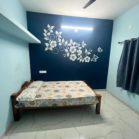 Eleven Eleven Hotell Varkala Exteriör bild